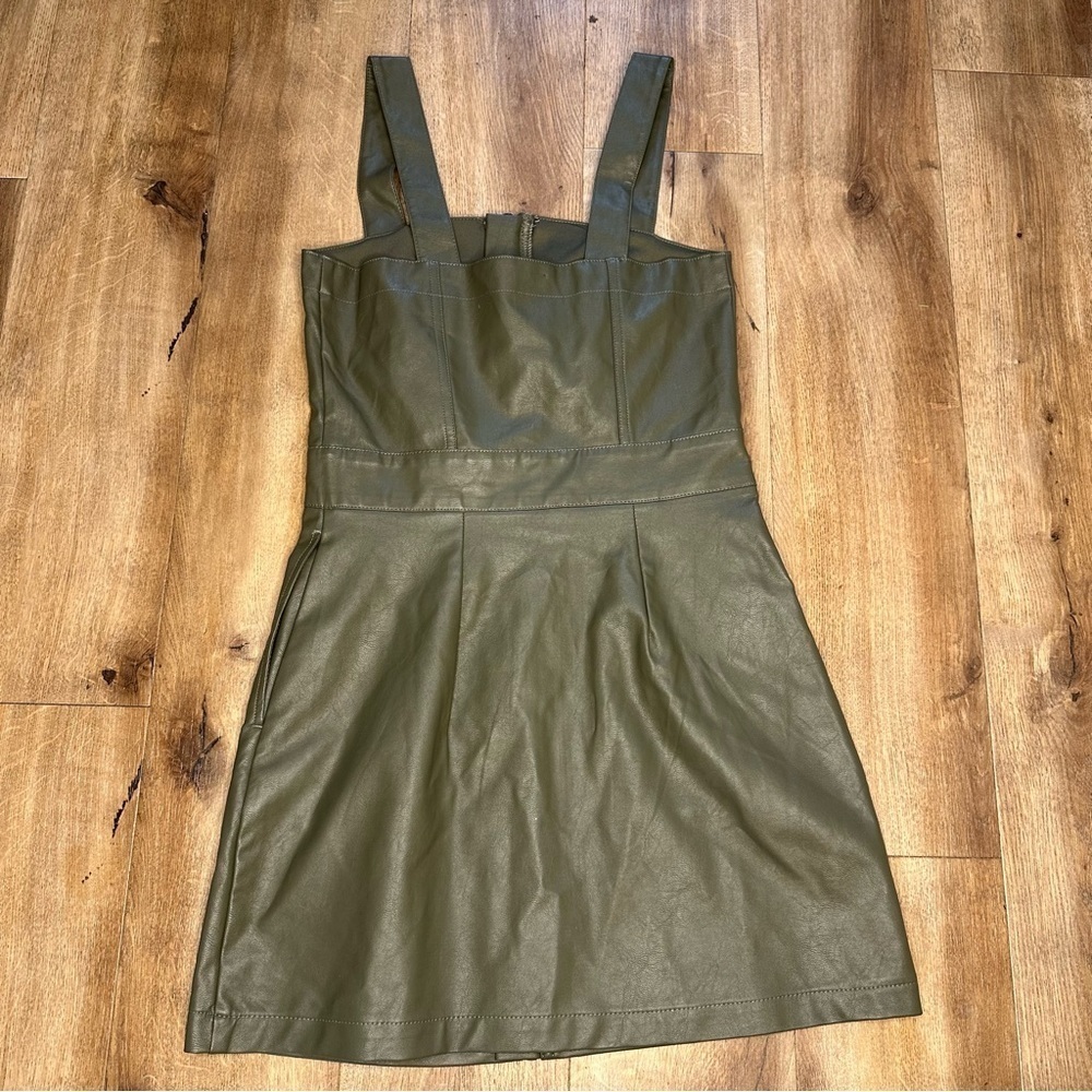 NWT Wild Fable Faux Leather Zip Front Pinafore Olive Dress Size XXSmall - Picture 6 of 12